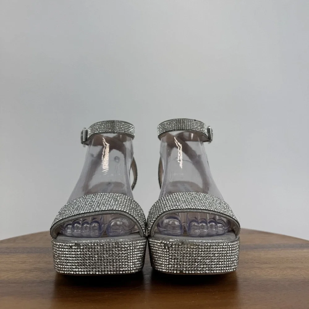 Womens Steve Madden Mercerr Silver Rhinestone Platform Sandal Heels Size 7 M GUC